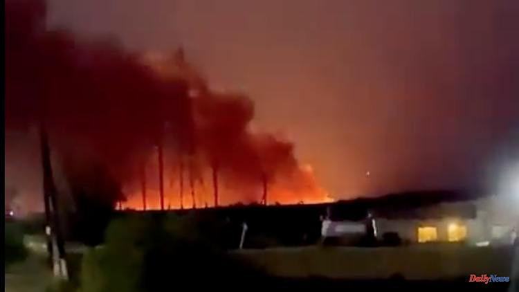 Cause still unclear: Ammunition depot in Russia is on fire