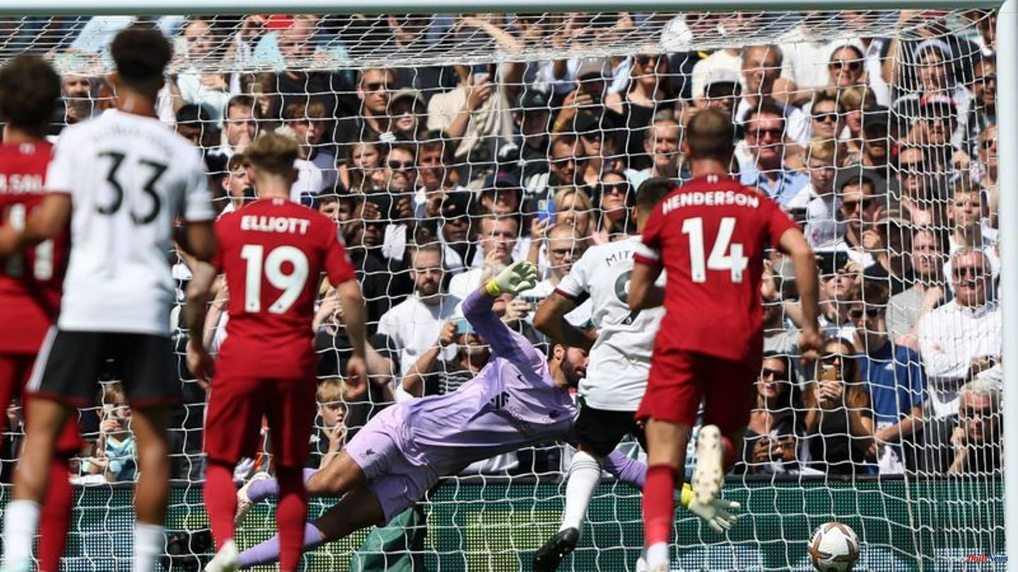 Premier League: Liverpool 2-2 at Fulham - Chelsea win at Everton