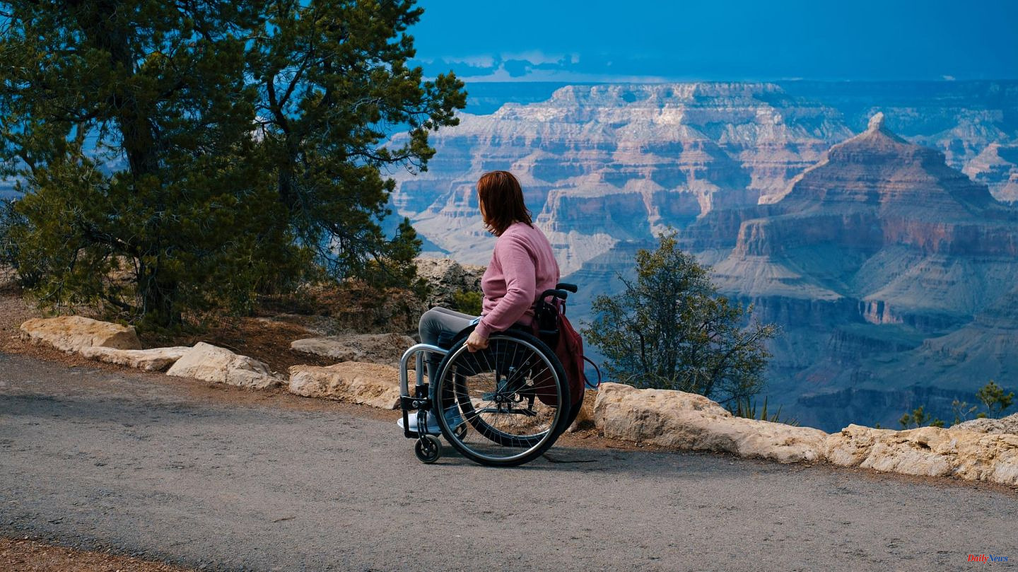 Traveling with a handicap: Accessibility on vacation: The most important tips - and the best travel destinations
