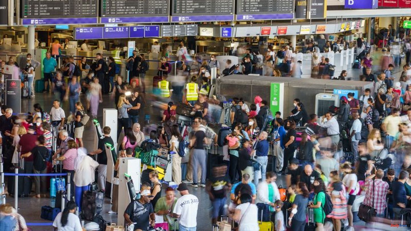 Air traffic: Airport chaos: Hundreds of helpers come from abroad