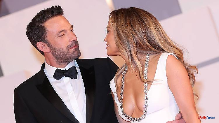Weekend Star Lineup: Ben Affleck and J.Lo are planning a big wedding party