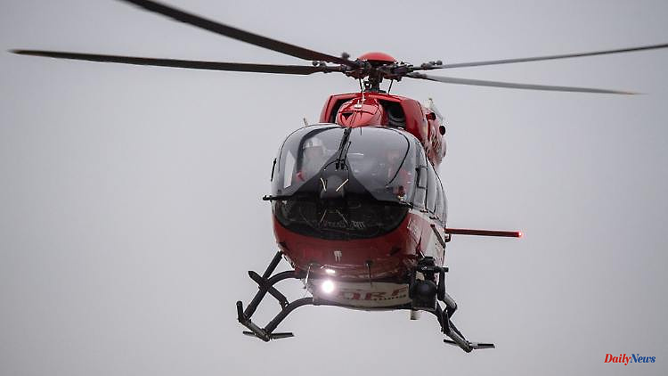 Bavaria: paraglider pilot crashes - tourist insults police