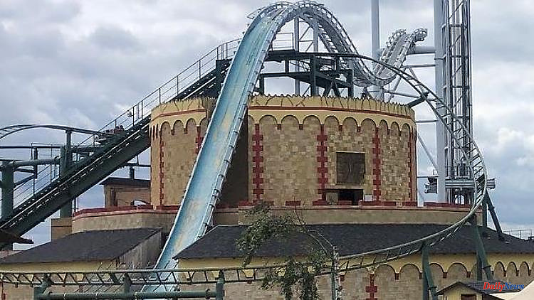 Amusement park in Rhineland-Palatinate: woman dies after falling from a moving roller coaster