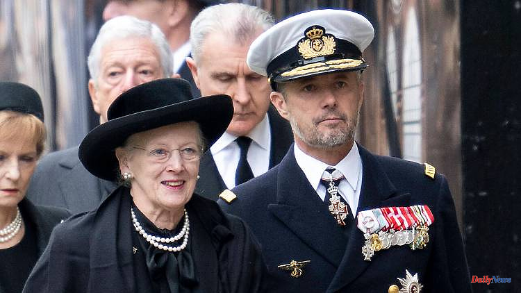 Infected at Queen's funeral?: Queen Margrethe has Corona again