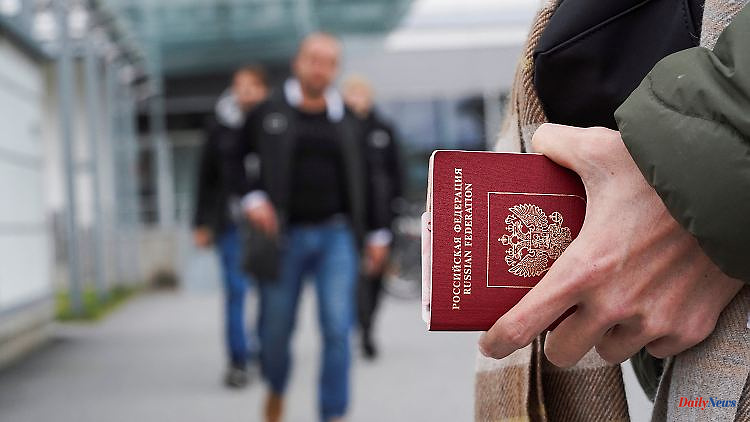 USA warn dual nationals: Russians no longer get passports