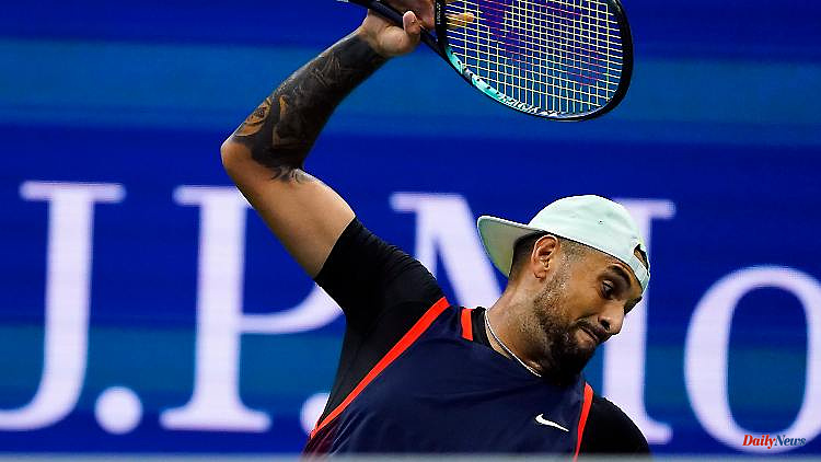 Kyrgios loses at US Open: crowd favorite takes out frustration on racket