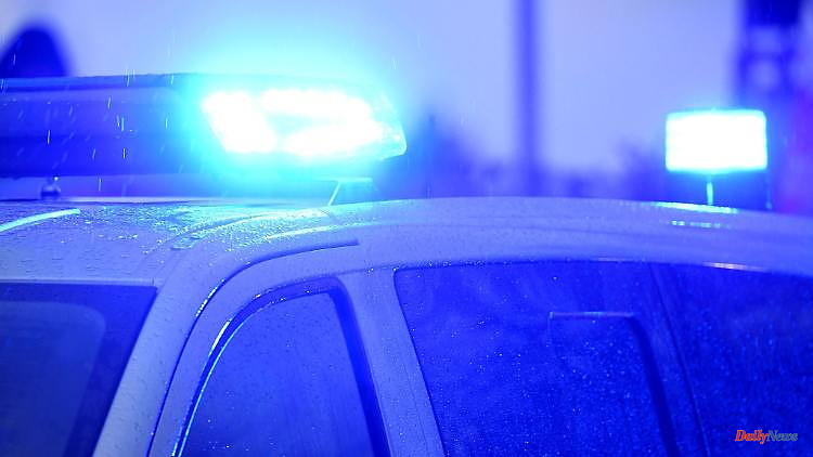 North Rhine-Westphalia: Six police officers injured when deployed at the Moerser fair