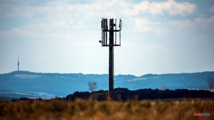 Mecklenburg-West Pomerania: infrastructure company puts the first radio mast into operation
