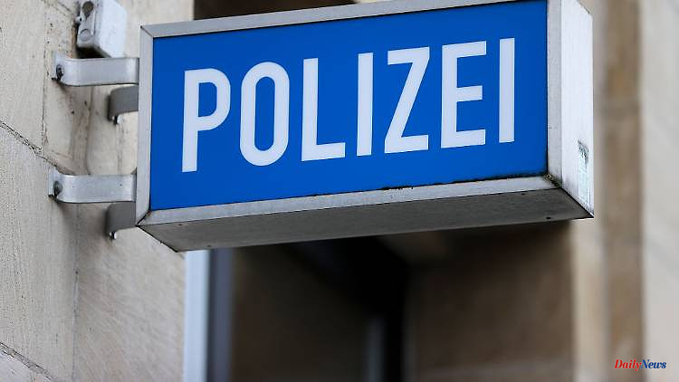 Bavaria: Man turns himself in to the police after an armed robbery