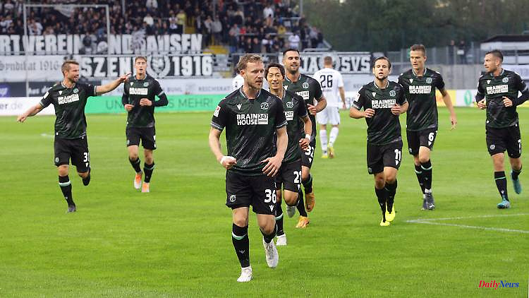 Eintracht scores important points: Hannover 96 climbs to goal and VAR festival