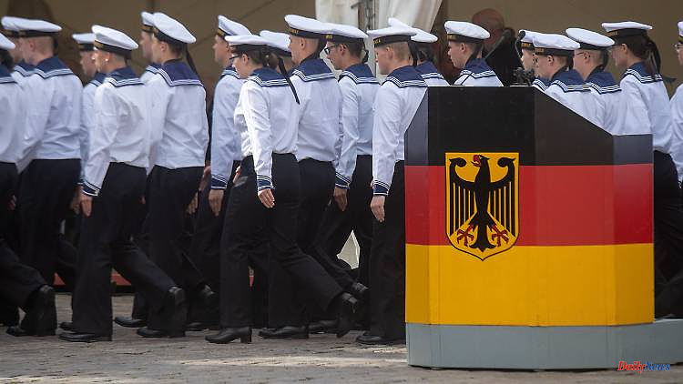 Lambrecht against conscription: More conscientious objectors in the Bundeswehr