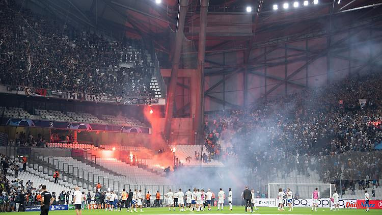 UEFA investigates after riots: Injured Eintracht fan is still being operated on in Marseille