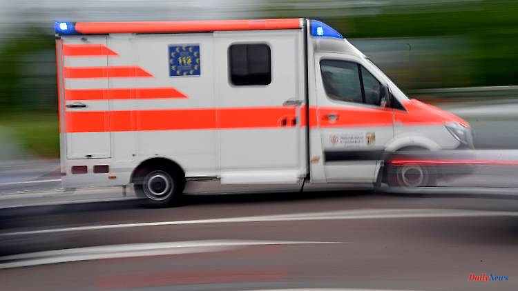 Thuringia: Nine-year-old seriously injured after an accident with a car
