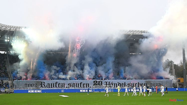 Baden-Württemberg: Injured by pyrotechnics: KSC files criminal charges
