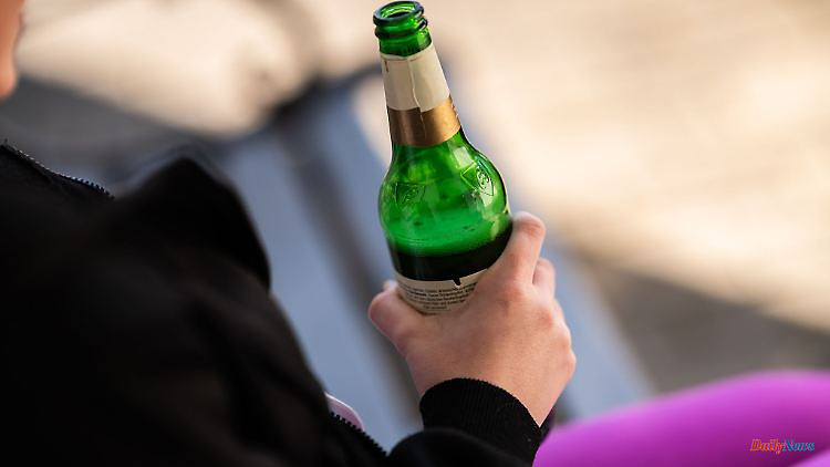 Baden-Württemberg: Fewer young people in the hospital because of alcohol abuse