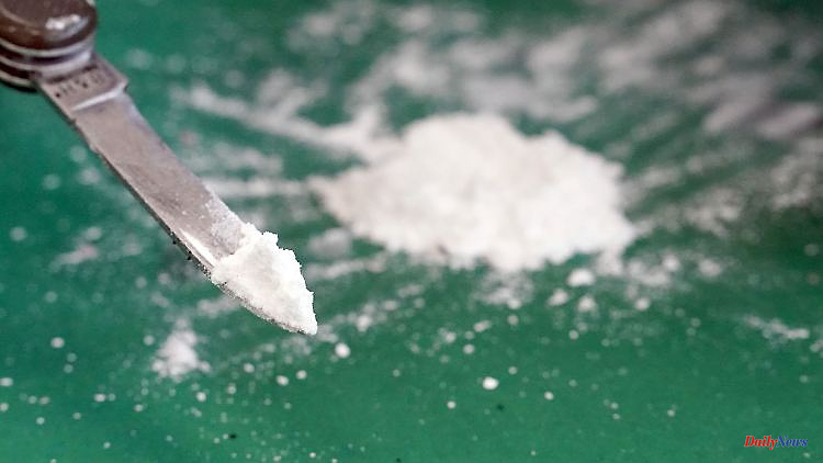 North Rhine-Westphalia: The accused admits dealings with more than 300 kilos of cocaine