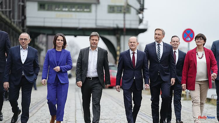 One year SPD, Greens and FDP: The winner of the traffic light contract is ...