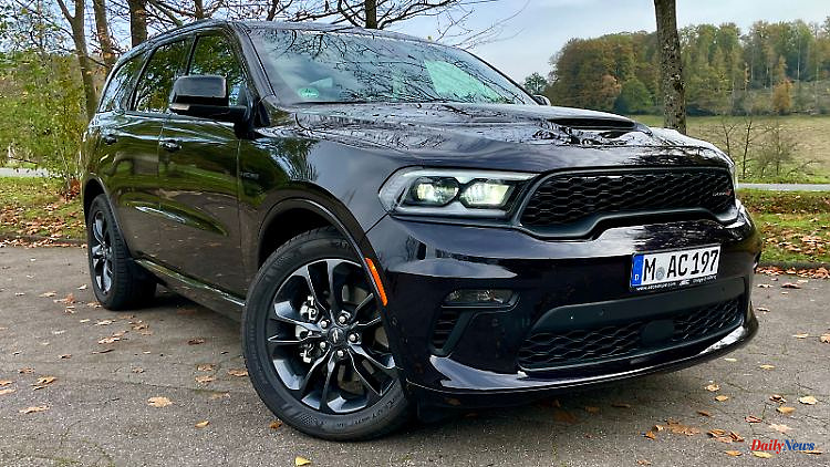 With passion and utility: Dodge Durango R/T - thick V8 all-rounder at a bargain price