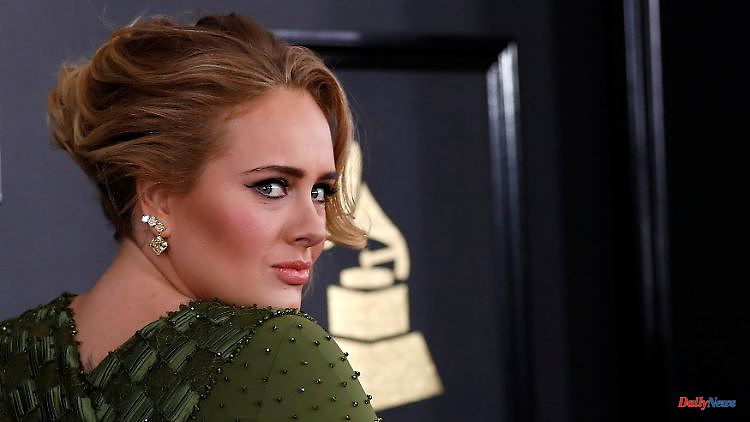 Five times a day: Adele was in therapy after her divorce