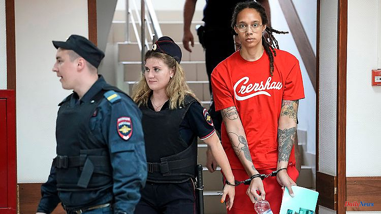 Prisoner swap with US: Russia releases US star Griner for 'dealer'