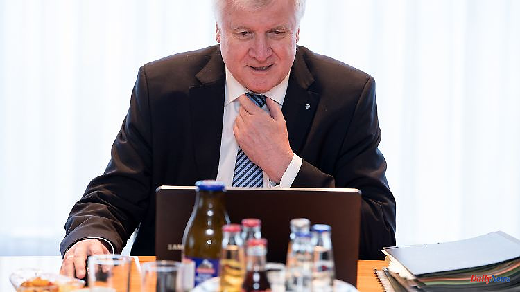 Retirement as a "fountain of youth": Horst Seehofer learns C
