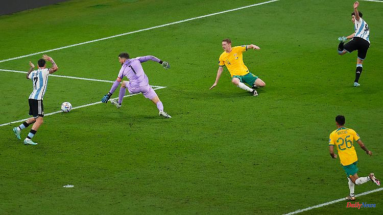 Australia annoys World Cup favorites: Inexplicable goalkeeper buck makes Messi and Argentina happy