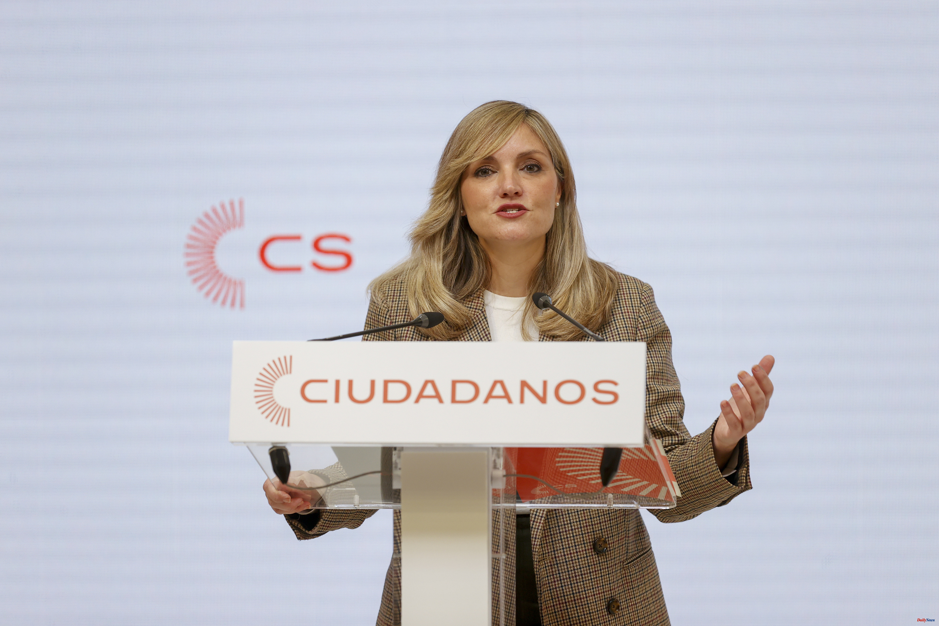 Politics Ciudadanos closes the door on Villacís's plan and warns him that the party will run "alone" in the May elections