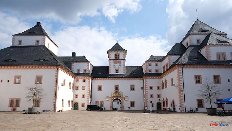 Saxony: Augustusburg's anniversary show extended into the summer