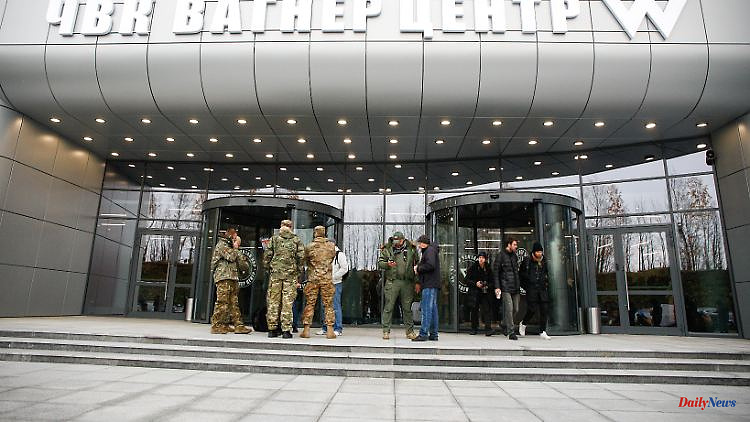 Prigozhin: Situation under control: Conscripted prisoners escape from the Wagner center