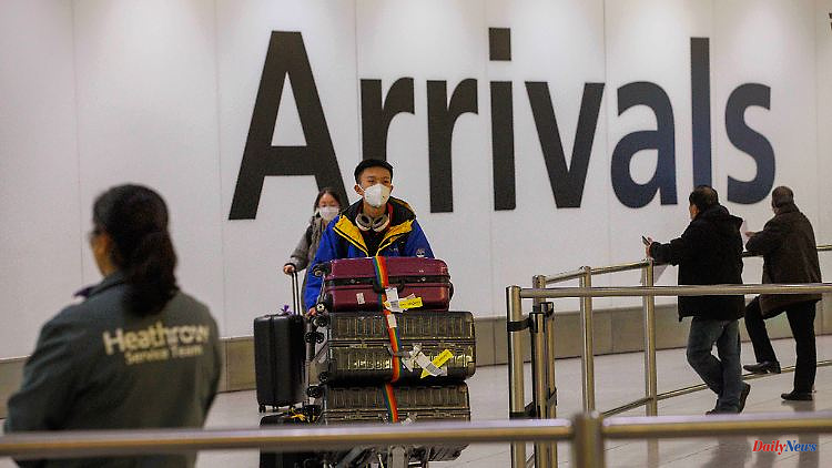 Checks by the airlines: Compulsory testing for China travelers from Monday