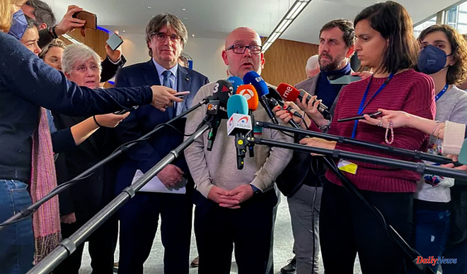 Courts Puigdemont reinterprets the CJEU ruling: "Makes new Euro-orders unfeasible"