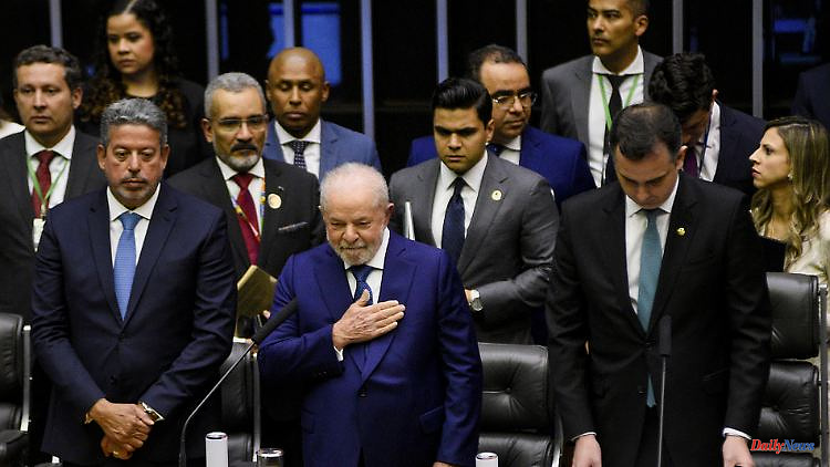 Bolsonaro left the USA: Lula takes the presidential oath for the third time