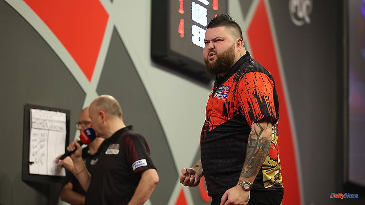 Darts semi-final against Bully Boy: Gabriel Clemens' most colossal World Cup duel