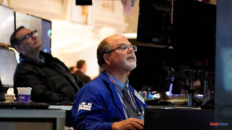 Dow Jones closes in the black: falling inflation puts investors in a good mood