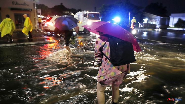 Heavy rains in New Zealand: flooding in Auckland claims three lives