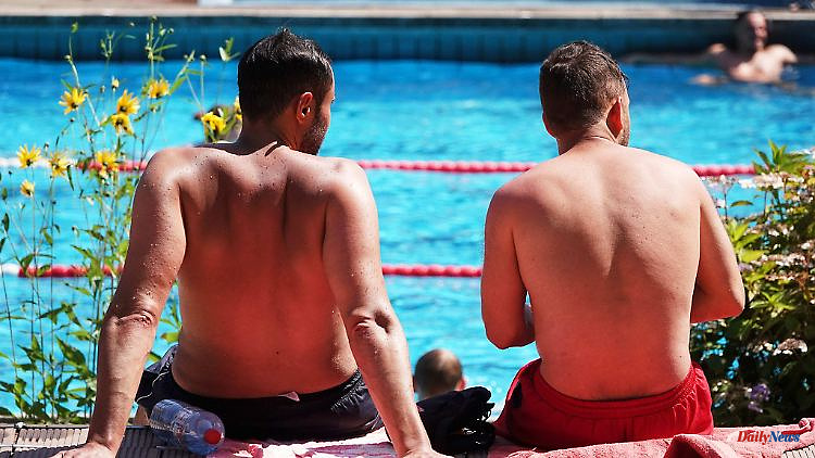 Baden-Württemberg: "Free the nipples": freedom of movement in the outdoor pool moves the FDP