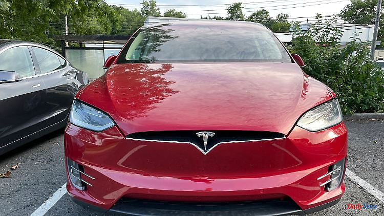 Autopilot risk update: Tesla has to recall 360,000 vehicles