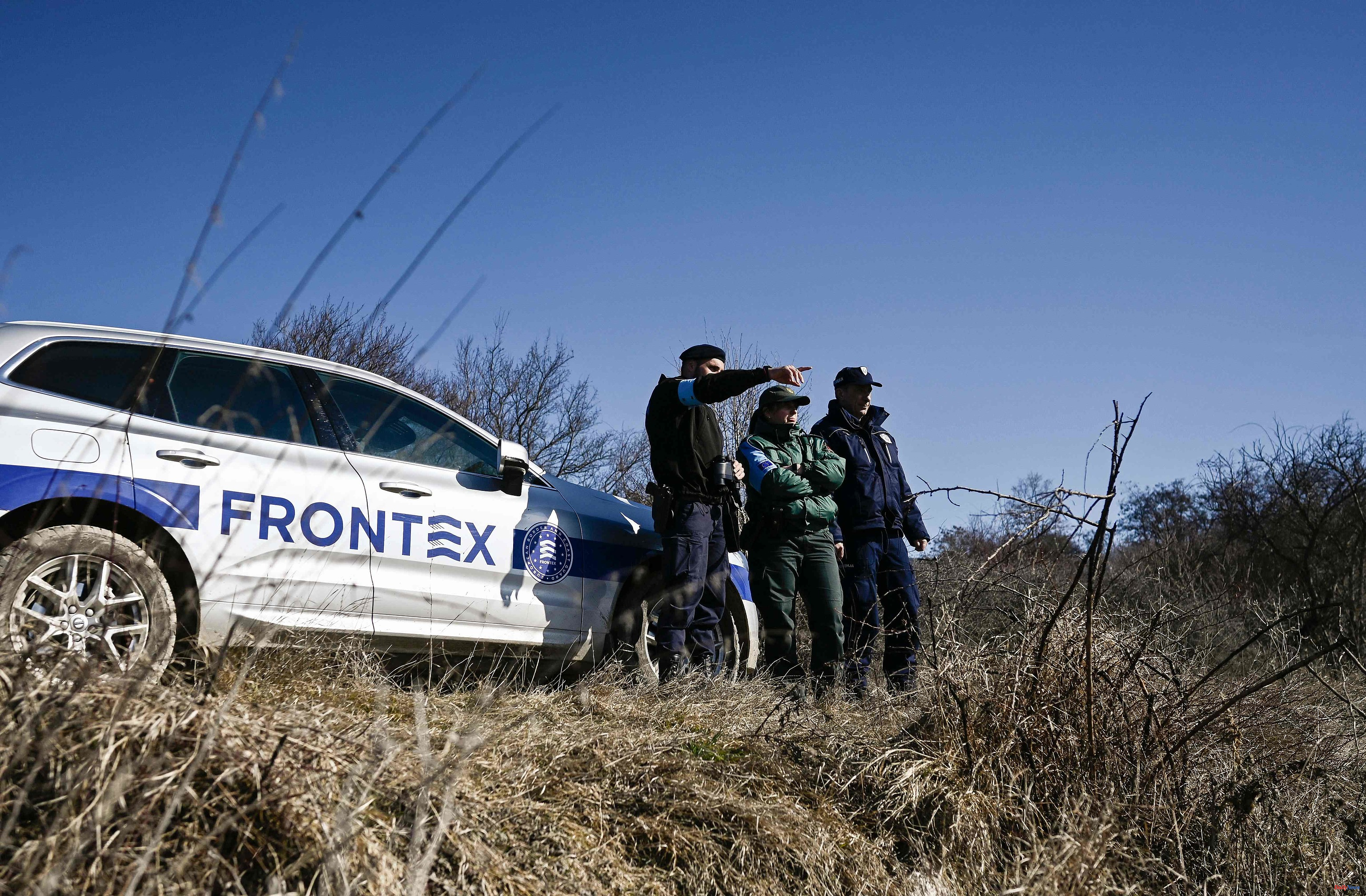 Europe 18 migrants suffocate to death in an abandoned truck in Bulgaria