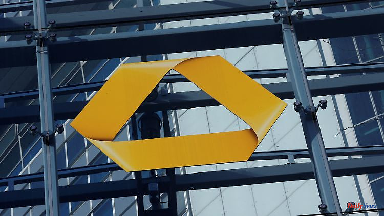 Share buyback planned: Commerzbank wants to pay dividends again