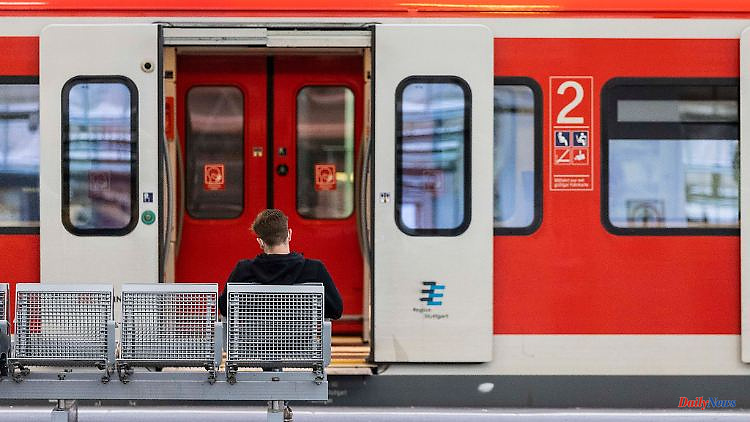 Baden-Württemberg: A young person sits in a train manipulated seat with nails