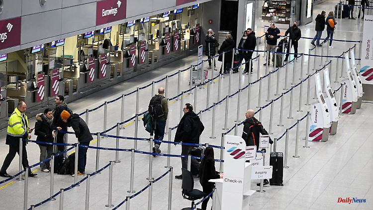 Suspected hacker attack: websites of several airports fail