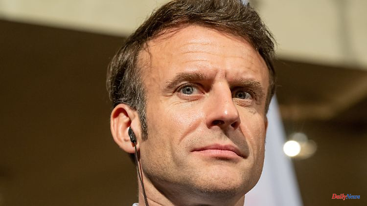 More independence from the USA: Macron calls for European nuclear deterrence