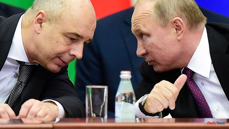 Huge budget deficit in 2023: Kremlin considers raising taxes