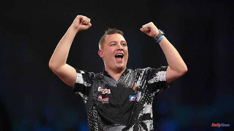 After Premier League victory: New darts star prefers to play football