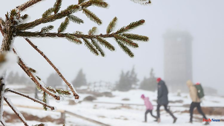 Saxony-Anhalt: Snow on the Brocken - Stormy Rose Monday expected