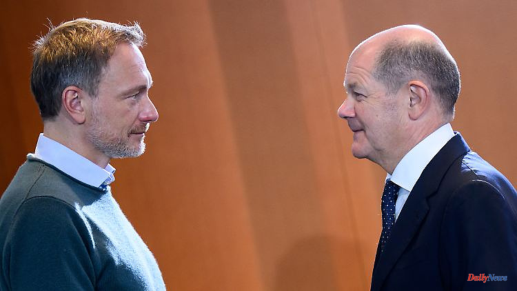 Household trouble with Habeck: Scholz takes Lindner's side