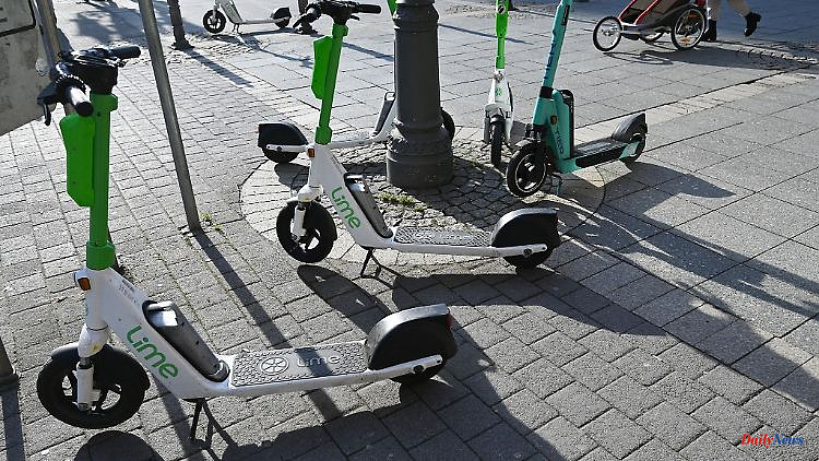 Hesse: Problems with small speedsters: Cities curb e-scooters