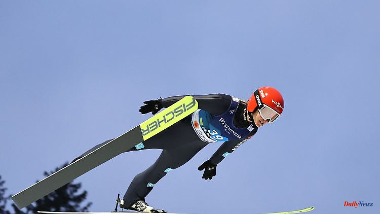 Althaus historically and with dance: ski jumpers fly to acclaimed World Cup gold
