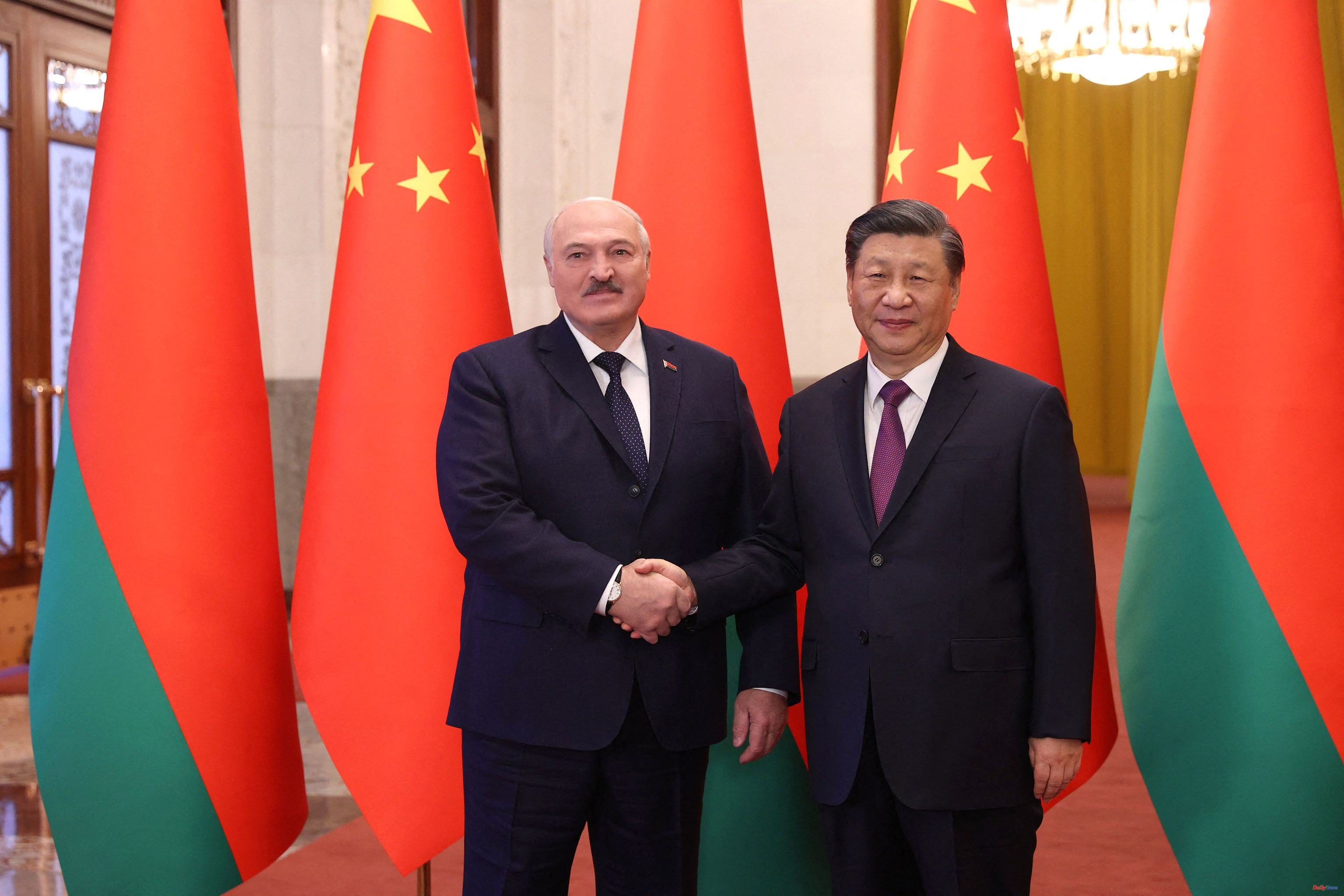 Asia Lukashenko visits Xi Jinping and supports China's peace plan