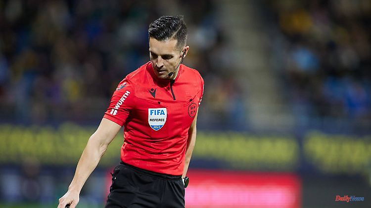 Uproar over referee: Club requests Spanish league stop